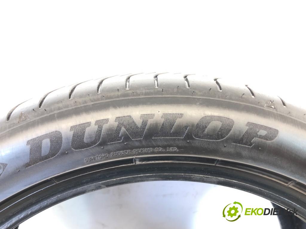 --- --- PNEUMATIKY: 2X 235/45 19" DUNLOP