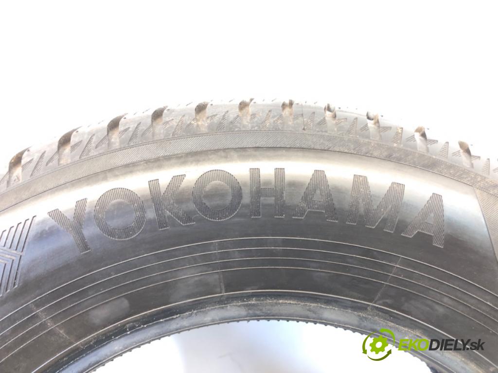 --- ---      PNEUMATIKA: zima 1X 235/65 17" YOKOHAMA