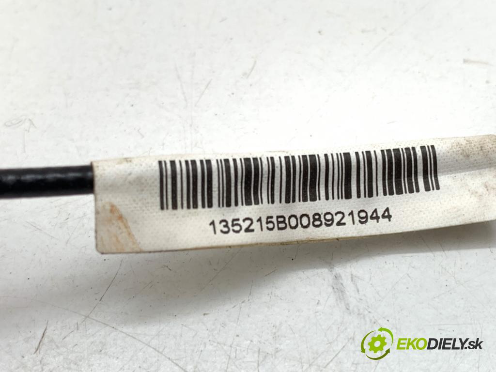 OPEL ASTRA J liftback 2015 74 kW 1.4 (68) 1398 ANTENA 13331944