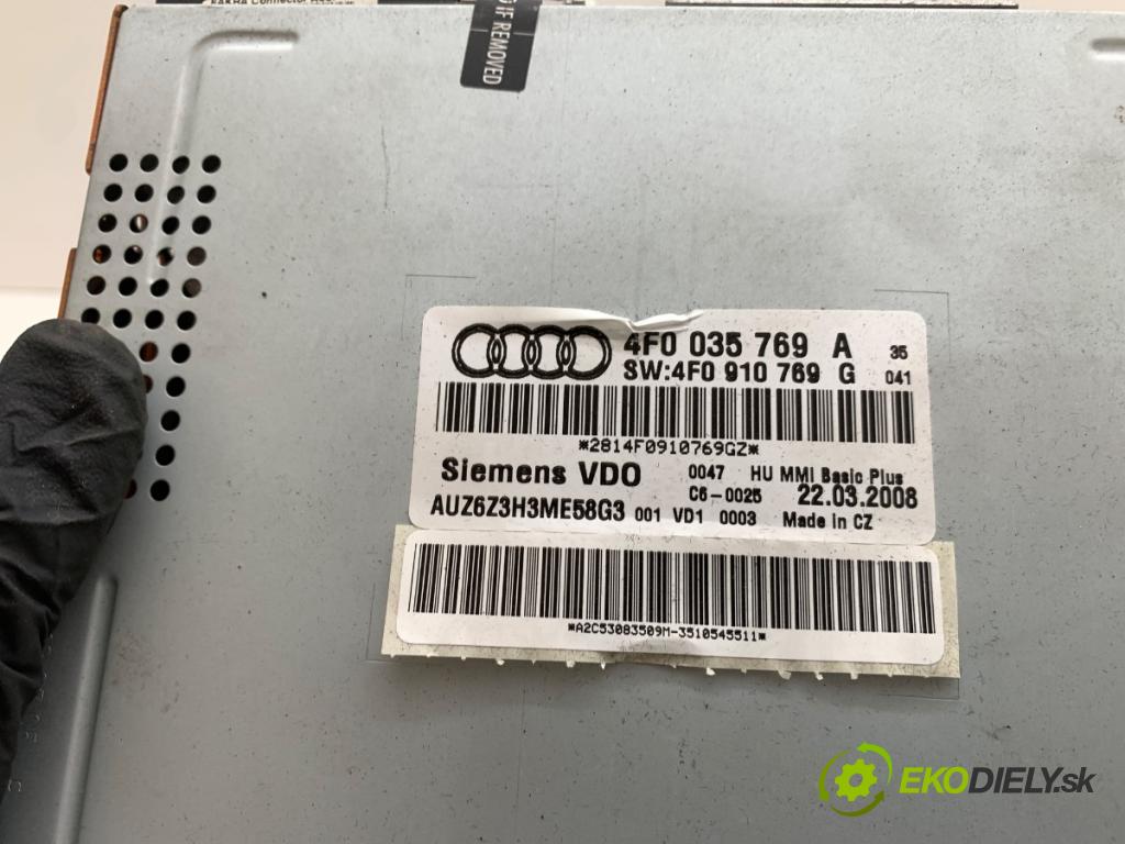 AUDI A6 C6 sedan 2008 125 kW 2.0 TFSI 1984 měnič CD 4F0035769A (CD měnič)