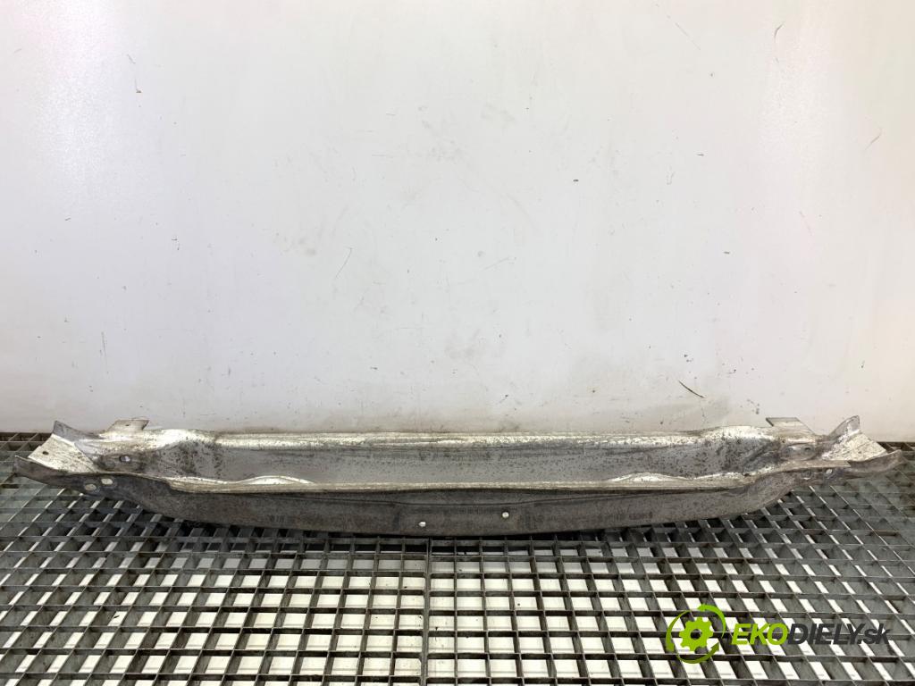 AUDI A6 C6 sedan 2008 125 kW 2.0 TFSI 1984 Výstuha nárazníka predný 4F0807111 (Výstuha predná)