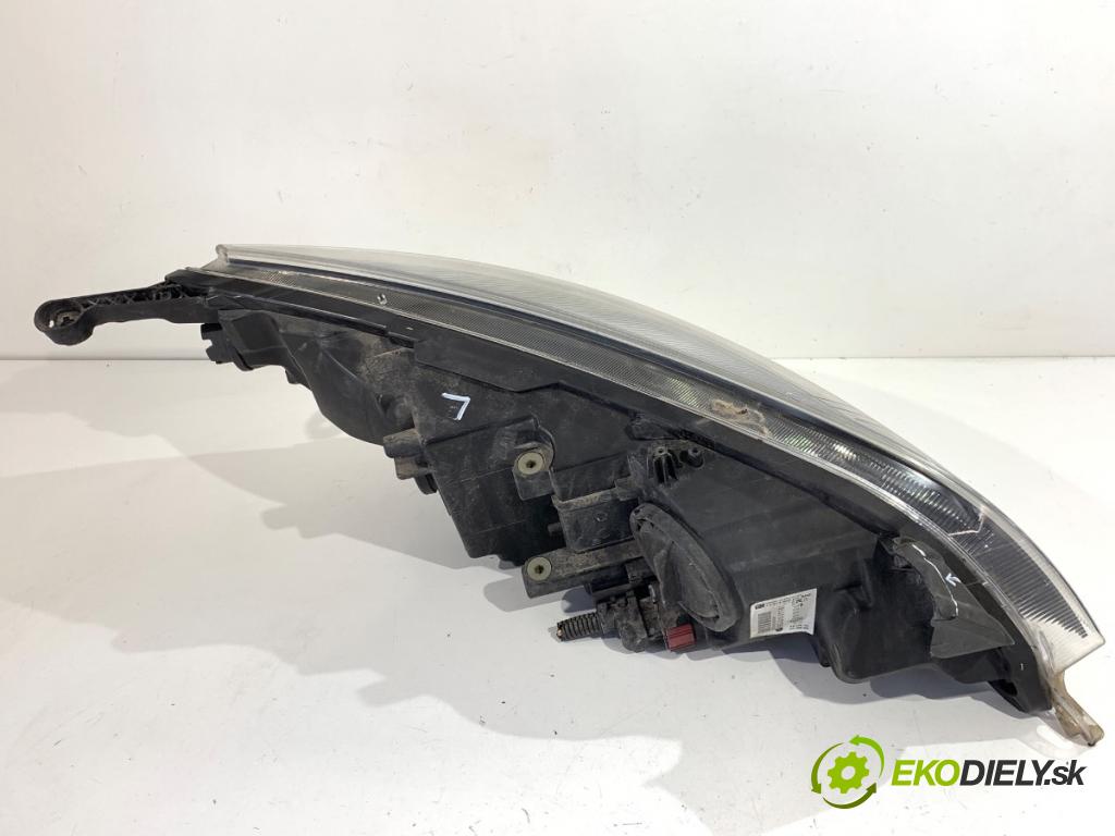 OPEL ASTRA J liftback 2015 74 kW 1.4 (68) 1398 Svetlomet ľavy predný 13371595