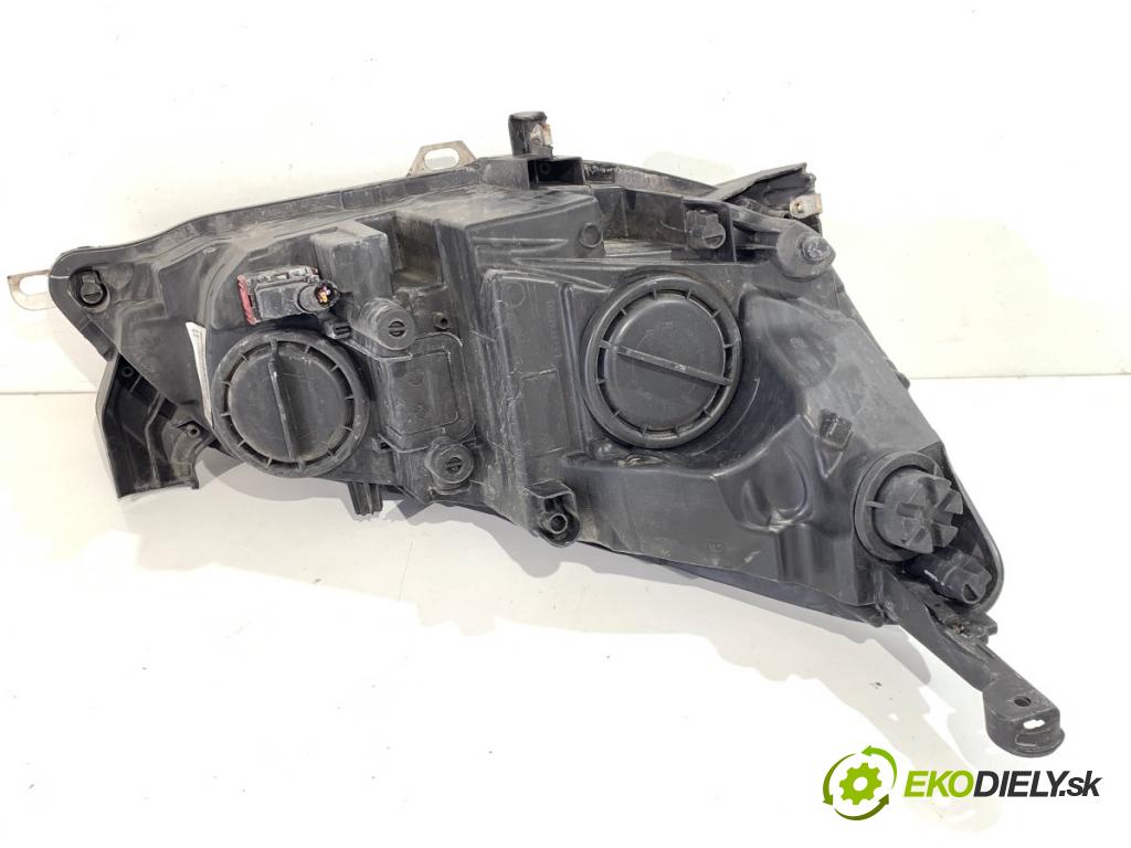 OPEL ASTRA J liftback 2015 74 kW 1.4 (68) 1398 Svetlomet ľavy predný 13371595