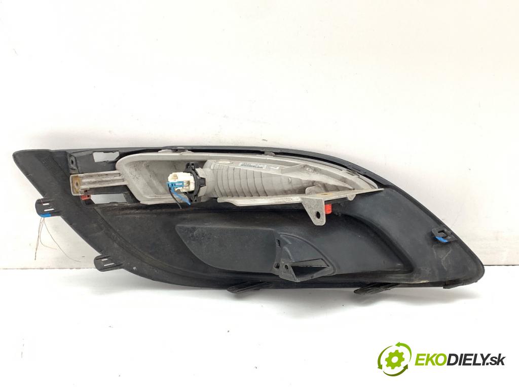 OPEL ASTRA J liftback 2015 74 kW 1.4 (68) 1398 mří nárazníka levý přední část 13367142