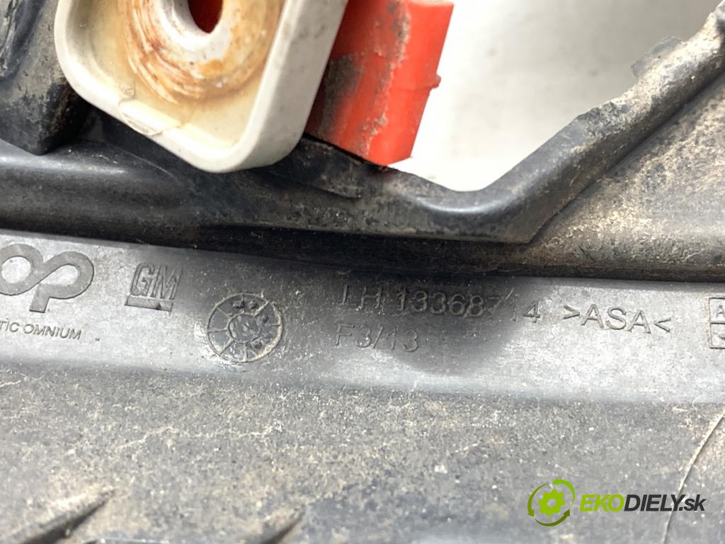 OPEL ASTRA J liftback 2015 74 kW 1.4 (68) 1398 mří nárazníka levý přední část 13367142
