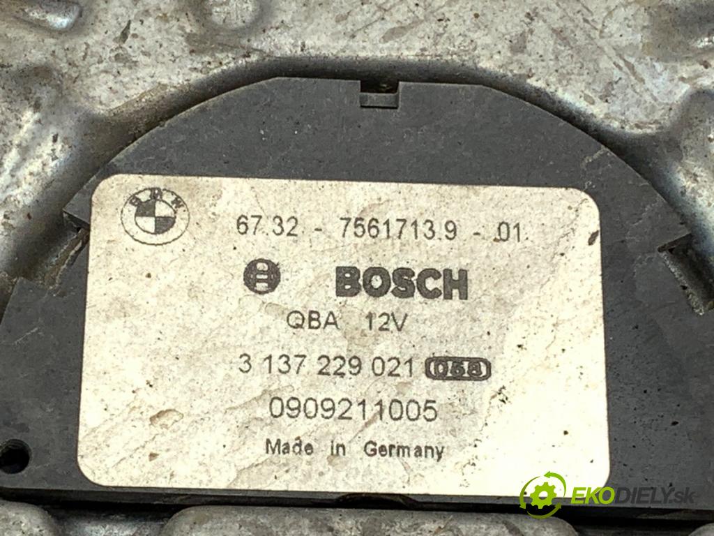 BMW E91 Kombi 2010 180 kW 330 d xDrive 2993 Ventilátor chladiča 7561713 (Ventilátor)