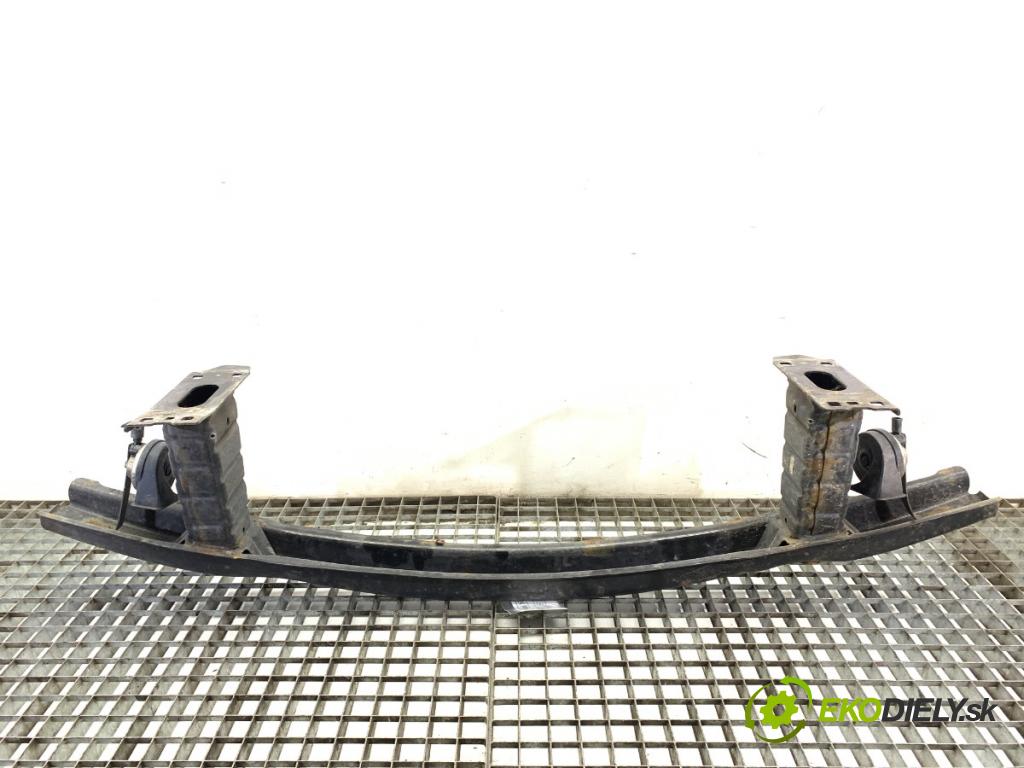 BMW E91 Kombi 2010 180 kW 330 d xDrive 2993 výztuha nárazníka přední část 7146645 (Přední výztuha)