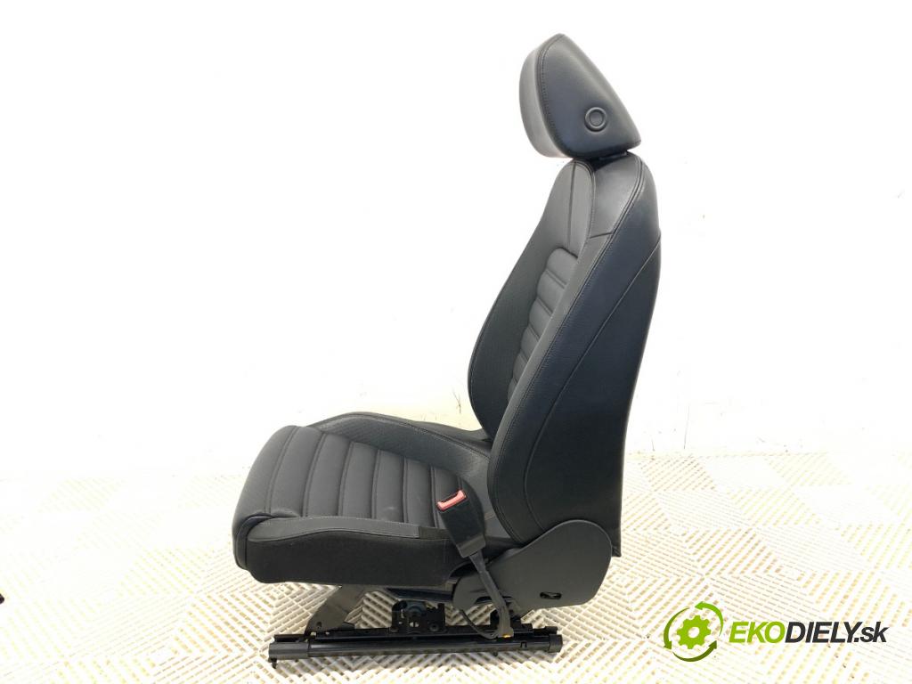 VW PASSAT CC B6 coupe 2010 147 kW 2.0 TFSI 1984 Sedadlo pravy predný