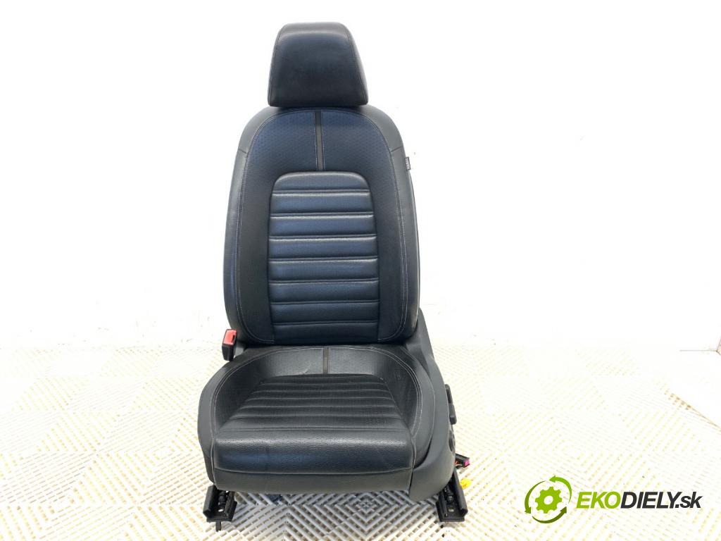 VW PASSAT CC B6 coupe 2010 147 kW 2.0 TFSI 1984 Sedadlo ľavy predný 