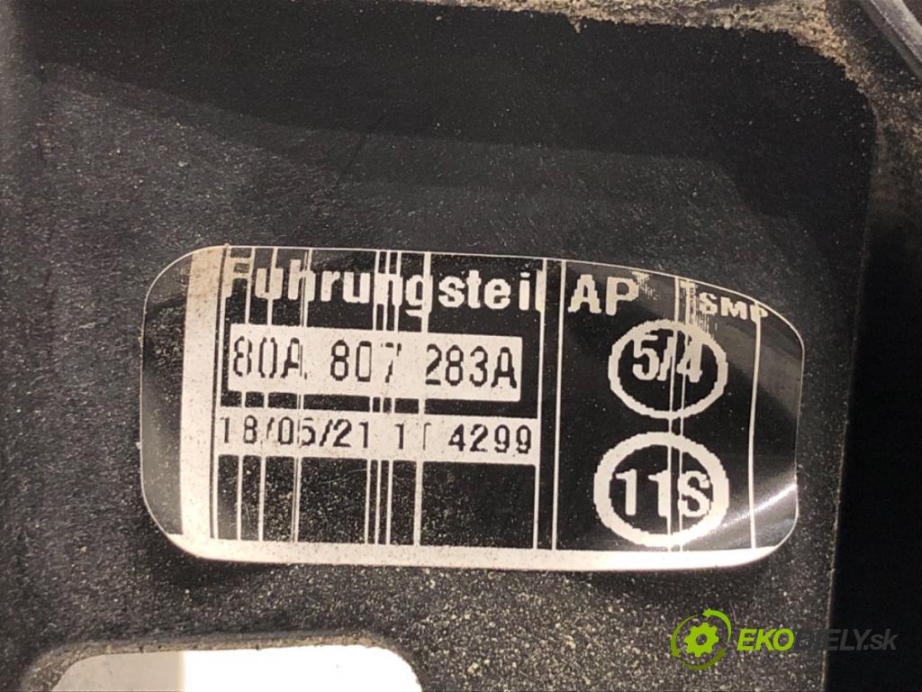 AUDI Q5 FY SUV 2021 195 kW 45 TFSI Mild Hybrid quattro 1984 úchyt nárazníka levý přední část 80A807283A