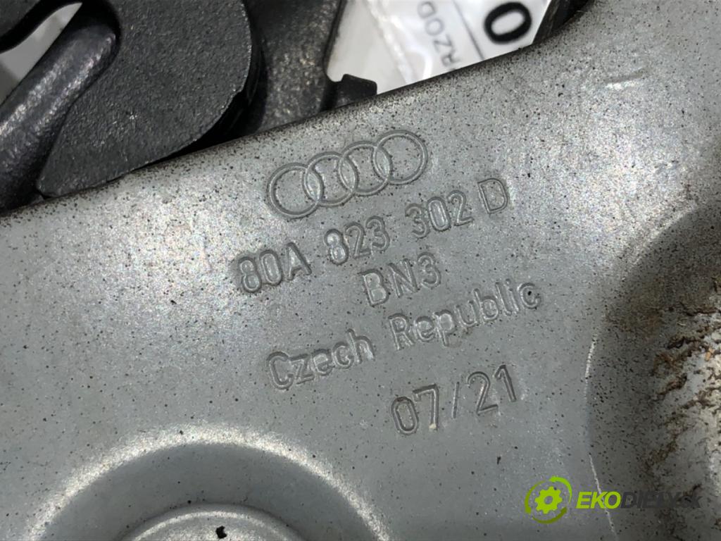 AUDI Q5 FY SUV 2021 195 kW 45 TFSI Mild Hybrid quattro 1984 závěs kapoty pravý přední část 80A823302D