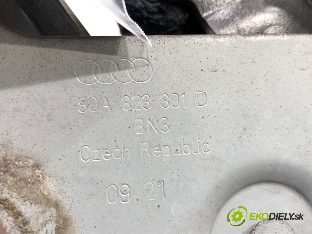 AUDI Q5 FY SUV 2021 195 kW 45 TFSI Mild Hybrid quattro 1984 závěs kapoty levý přední část 80A823301D