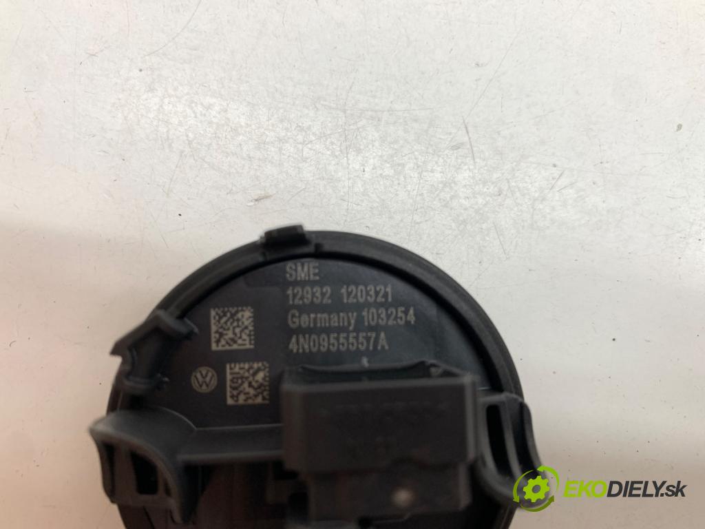 AUDI Q5 FY SUV 2021 195 kW 45 TFSI Mild Hybrid quattro 1984 Snímač nárazu 4N0955557A (Snímač nárazu)