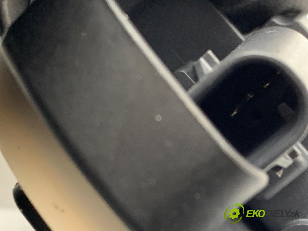 AUDI Q5 FY SUV 2021 195 kW 45 TFSI Mild Hybrid quattro 1984 Snímač nárazu 4N0955557A (Snímač nárazu)