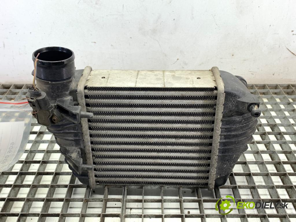 AUDI A6 C6 sedan 2008 125 kW 2.0 TFSI 1984 intercooler 4F0145805AA (Intercooler (chladič stlačeného vzduchu))