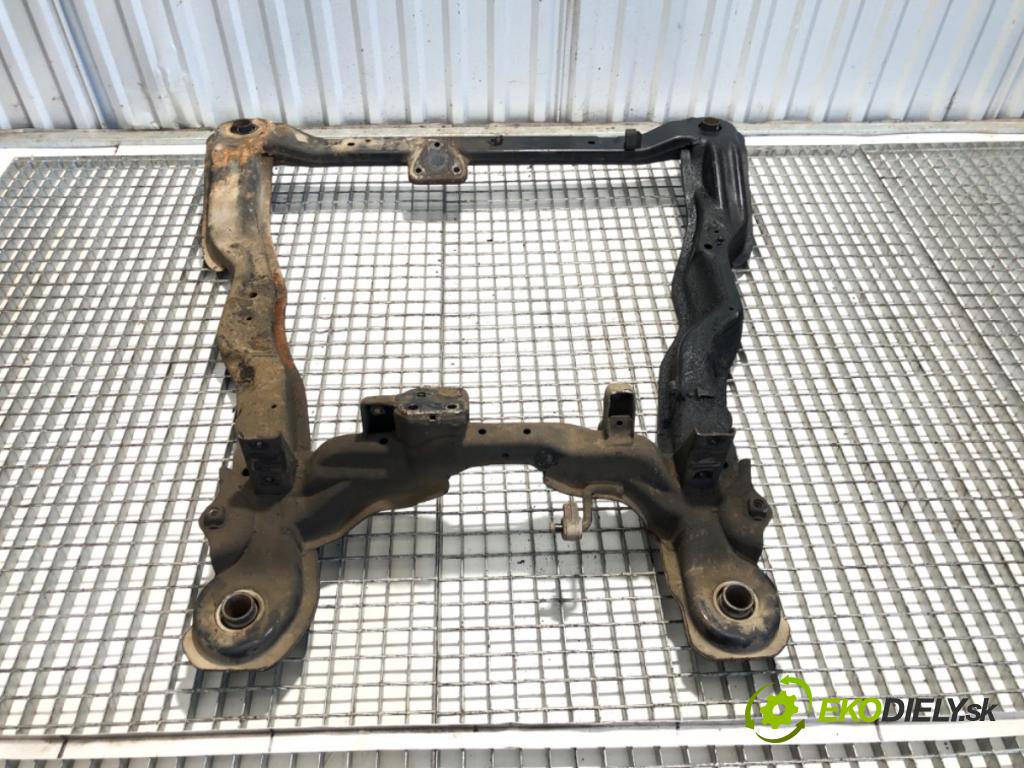 HYUNDAI SANTE FE I SUV 2002 83 kW 2.0 CRDi 4x4 1991 Výstuha pod Motor  (Výstuha predná)