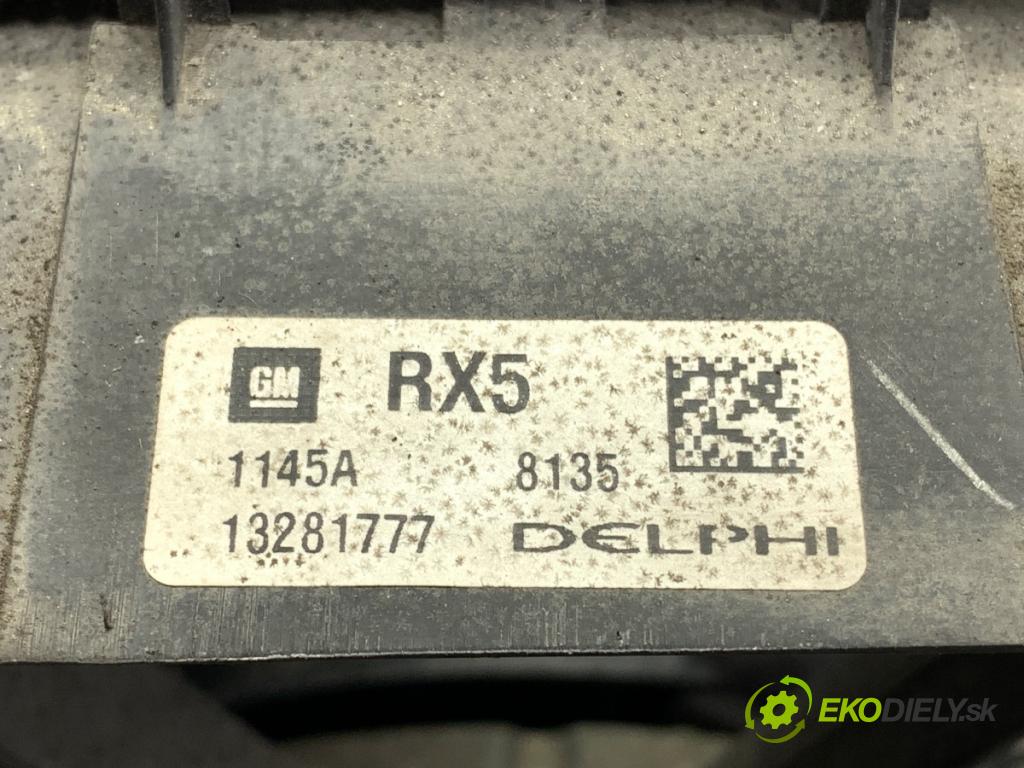 OPEL ASTRA J liftback 2015 74 kW 1.4 (68) 1398 Ventilátor chladiča 13281777 (Ventilátor)