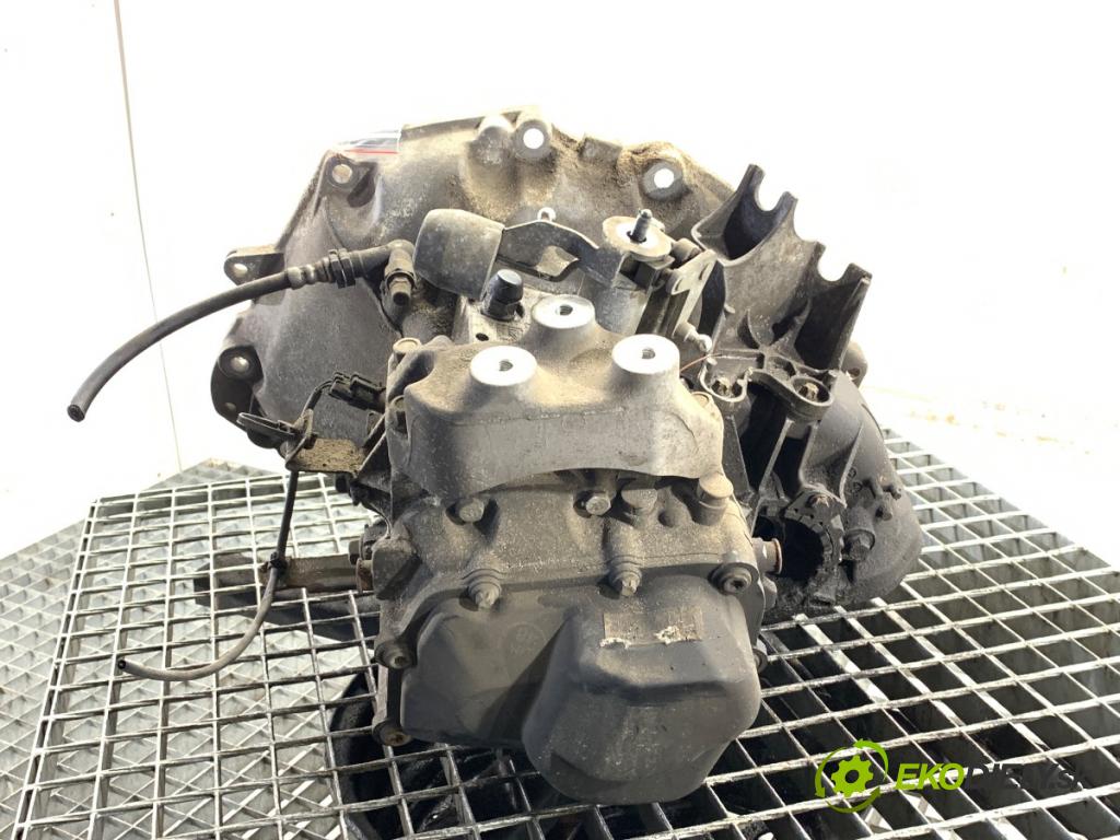 OPEL ASTRA J liftback 2015 74 kW 1.4 (68) 1398 převodovka 649354685 (Převodovka)