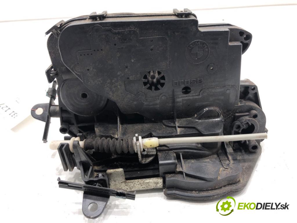 BMW E91 Kombi 2010 180 kW 330 d xDrive 2993 zámok dveře levý zadní část 7229467