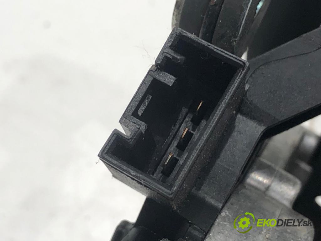 BMW E91 Kombi 2010 180 kW 330 d xDrive 2993 motor stěračů zadní část 1397220905