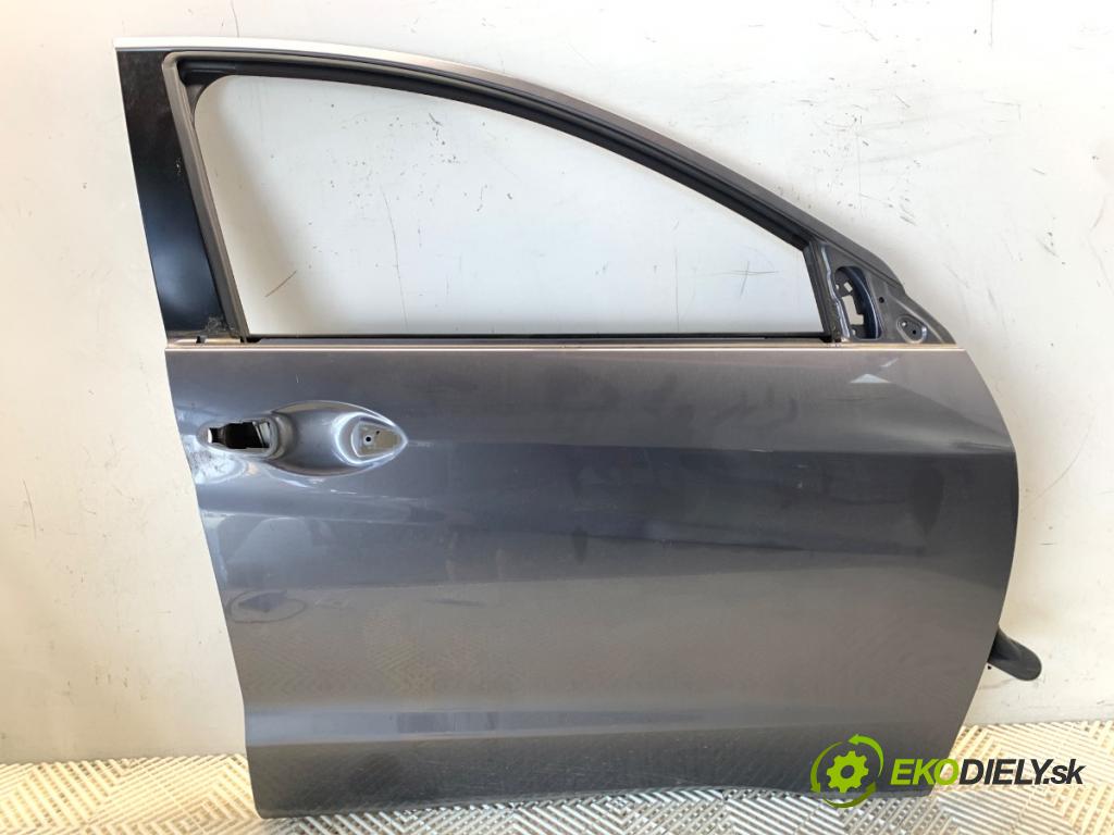HONDA HR-V SUV 2016 96 kW 1.5 (RU1) 1498 Dvere pravy predný 