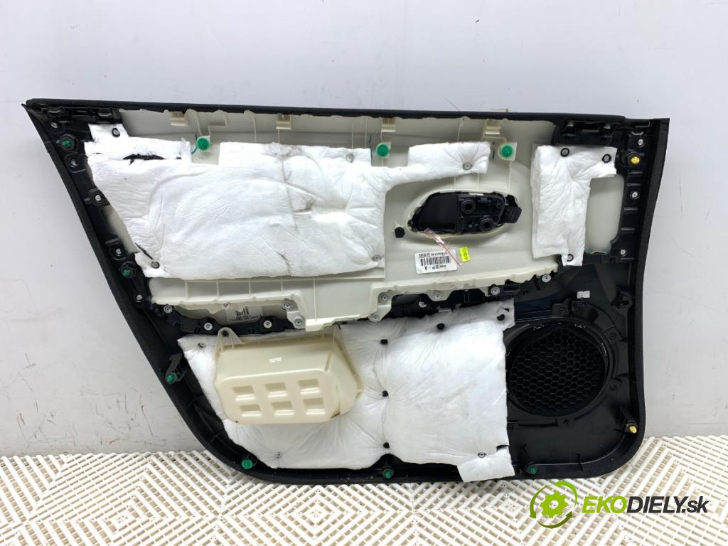 HONDA HR-V SUV 2016 96 kW 1.5 (RU1) 1498 ča dveře pravý přední část