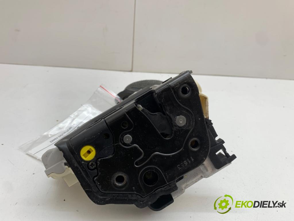 AUDI A6 C7 Kombi 2013 130 kW 2.0 TDI 1968 zámok Dvere ľavy zad 4G0839015