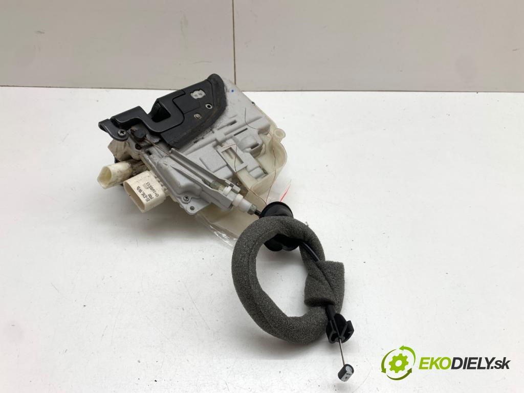 AUDI A6 C7 Kombi 2013 130 kW 2.0 TDI 1968 zámok Dvere ľavy predný 4G1837015