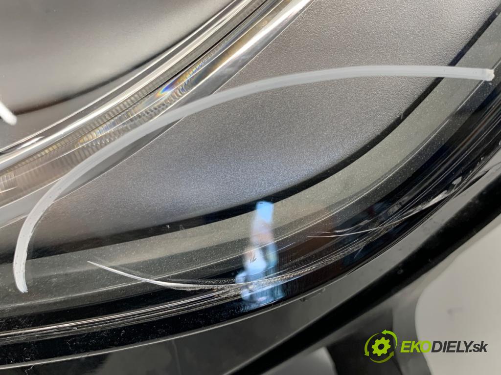 AUDI A6 C7 Kombi 2013 130 kW 2.0 TDI 1968 světlomet levý přední část LED 4G0941043M