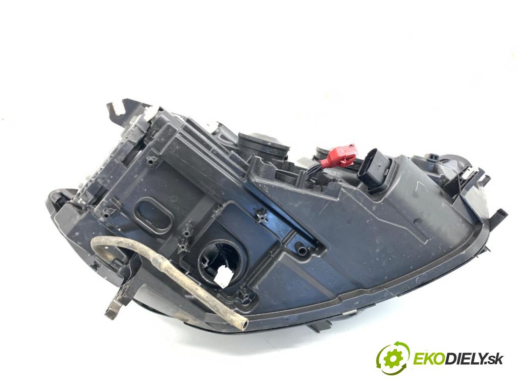 AUDI A6 C7 Kombi 2013 130 kW 2.0 TDI 1968 světlomet levý přední část LED 4G0941043M