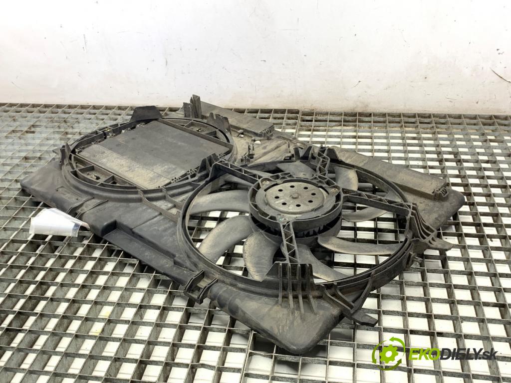 AUDI A6 C7 Kombi 2013 130 kW 2.0 TDI 1968 Ventilátor chladiča 8K0121003AC (Ventilátor)