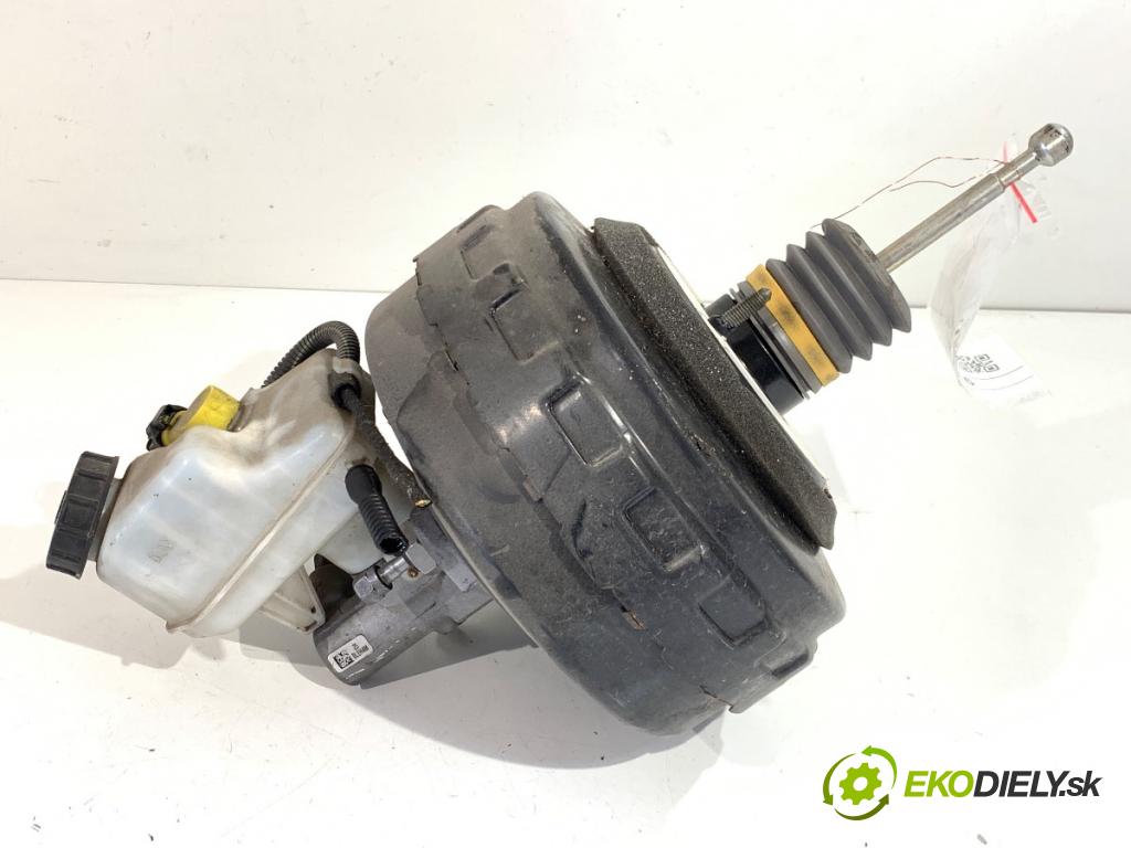 OPEL ASTRA J liftback 2015 74 kW 1.4 (68) 1398 Posilovač bŕzd 13338058