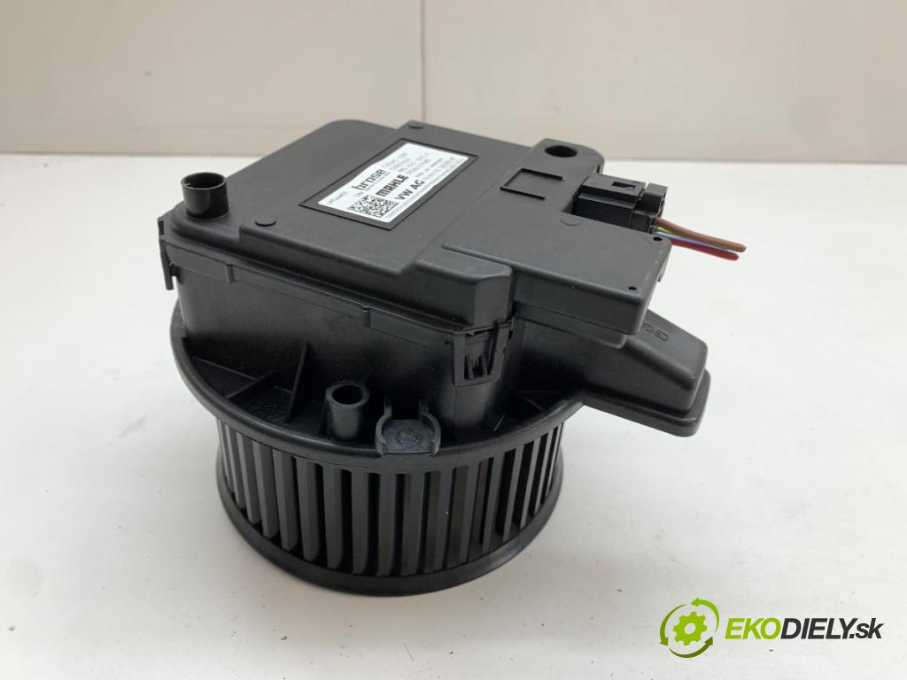 AUDI Q5 FY SUV 2021 195 kW 45 TFSI Mild Hybrid quattro 1984 ventilátor kúrenia 4M1820021C