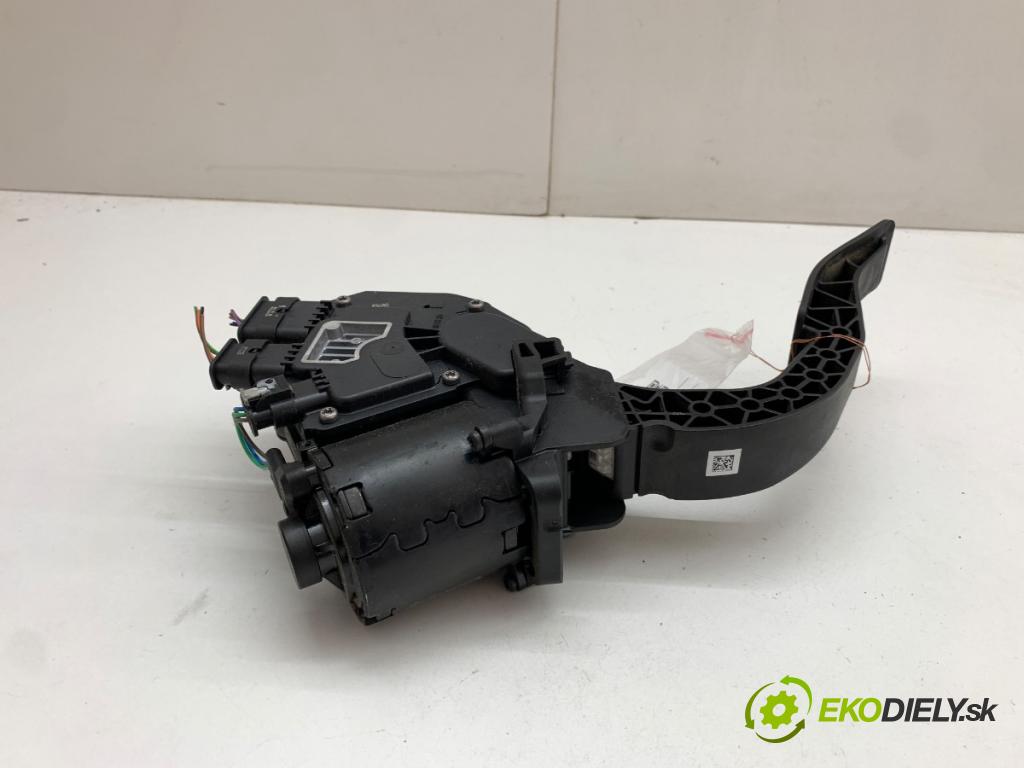 AUDI Q5 FY SUV 2021 195 kW 45 TFSI Mild Hybrid quattro 1984 potenciometr plynového pedálu 4M1723523D (Potenciometr plynového pedálu)