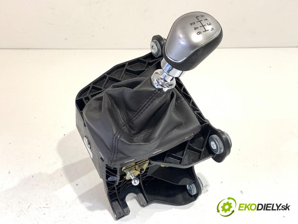 FORD KUGA I SUV 2010 103 kW 2.0 TDCi 1997 Kulisa AV4R-7C453-MC (Rýchlostná páka (kulisa))