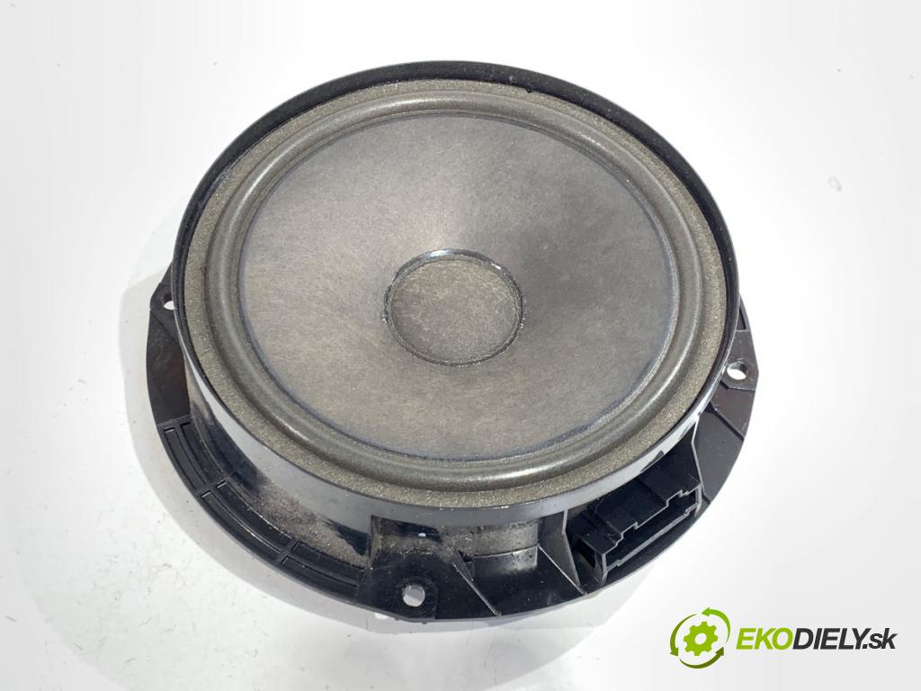 VW PASSAT CC B6 coupe 2010 147 kW 2.0 TFSI 1984 reproduktory 3C8035454