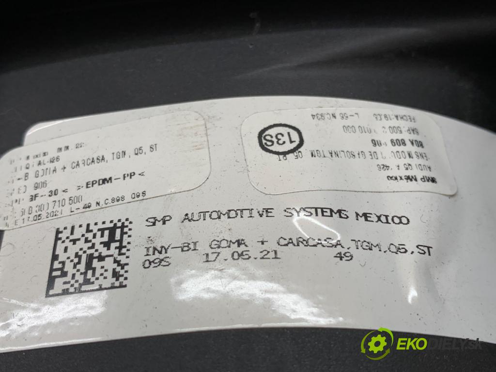 AUDI Q5 FY SUV 2021 195 kW 45 TFSI Mild Hybrid quattro 1984 dvířka nádrže paliva 80A809906 (Klika dveří ostatní)