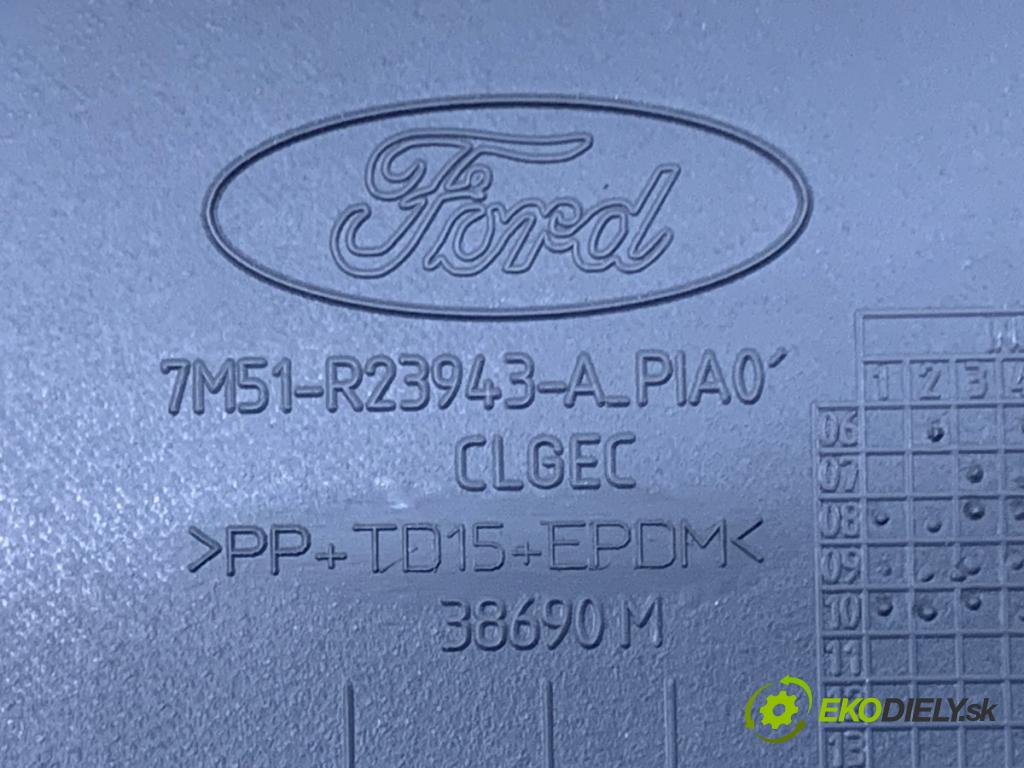 FORD KUGA I SUV 2010 103 kW 2.0 TDCi 1997 čalúnenie Dvere ľavy predný