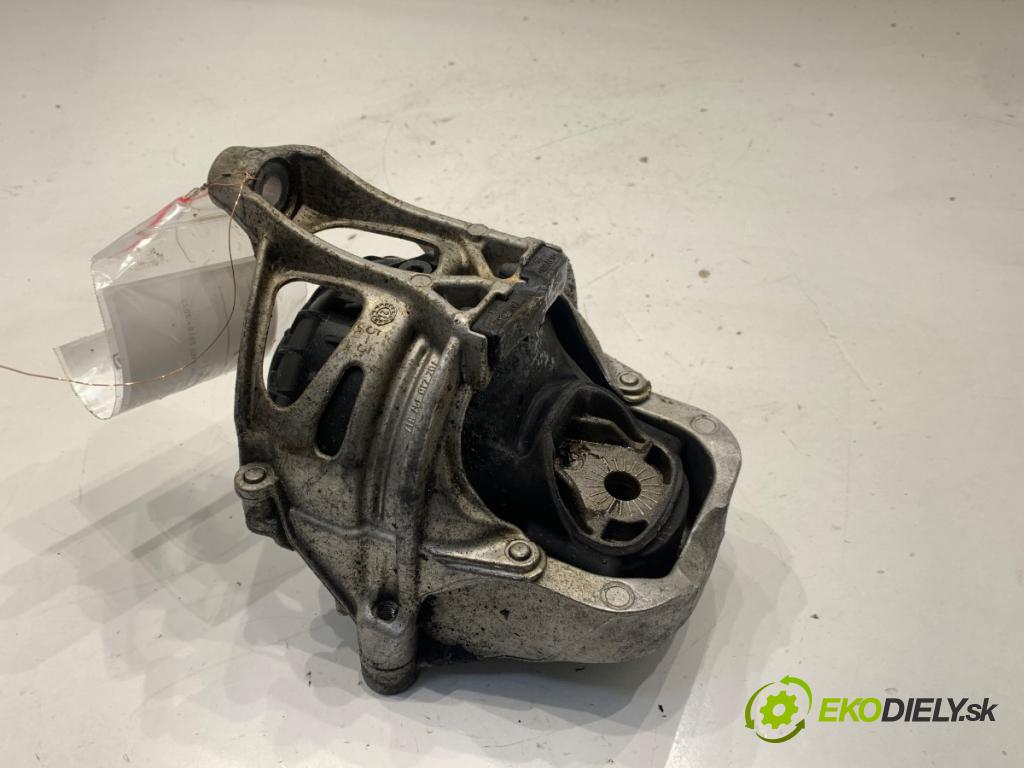 AUDI Q5 FY SUV 2021 195 kW 45 TFSI Mild Hybrid quattro 1984 AirBag Motor pravy 782215150182