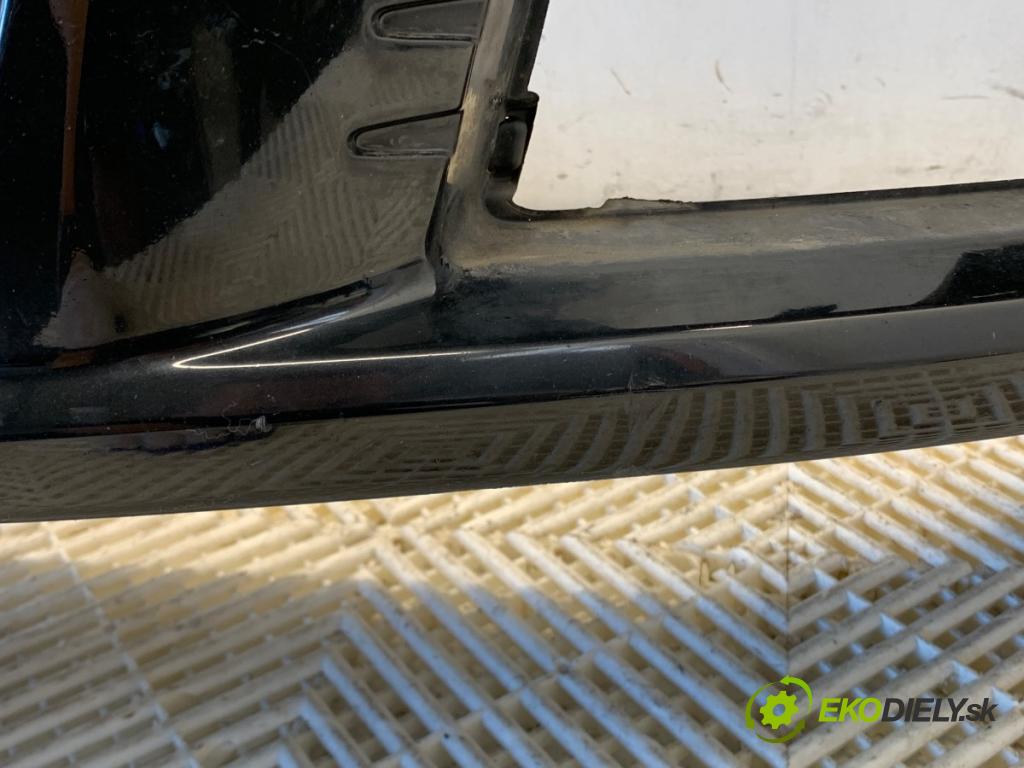 AUDI A8 D3 sedan 2005 191 kW 3.2 FSI 3123 nárazník přední část  (Klika dveří ostatní)