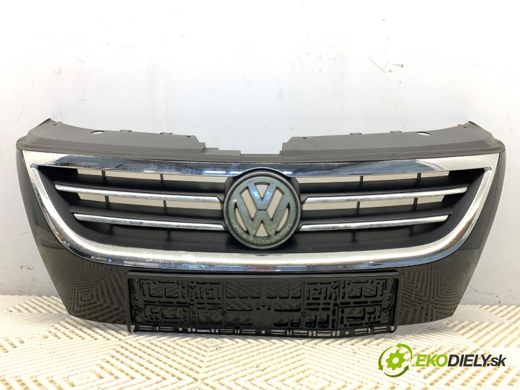 VW PASSAT CC B6 coupe 2010 147 kW 2.0 TFSI 1984 mřížka maska  (Přední mřížka (maska chladiče))
