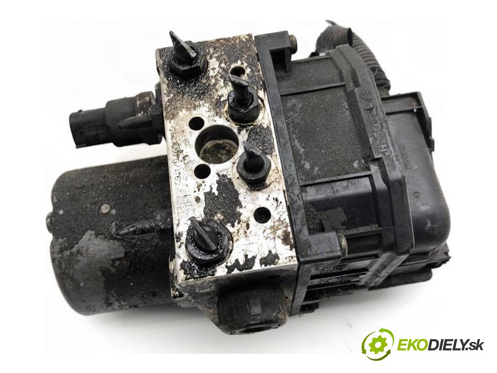 AUDI A8 D3 sedan 2002 246 kW 4.2 quattro 4172 Pumpa ABS 4E0614517E (Pumpa ABS)