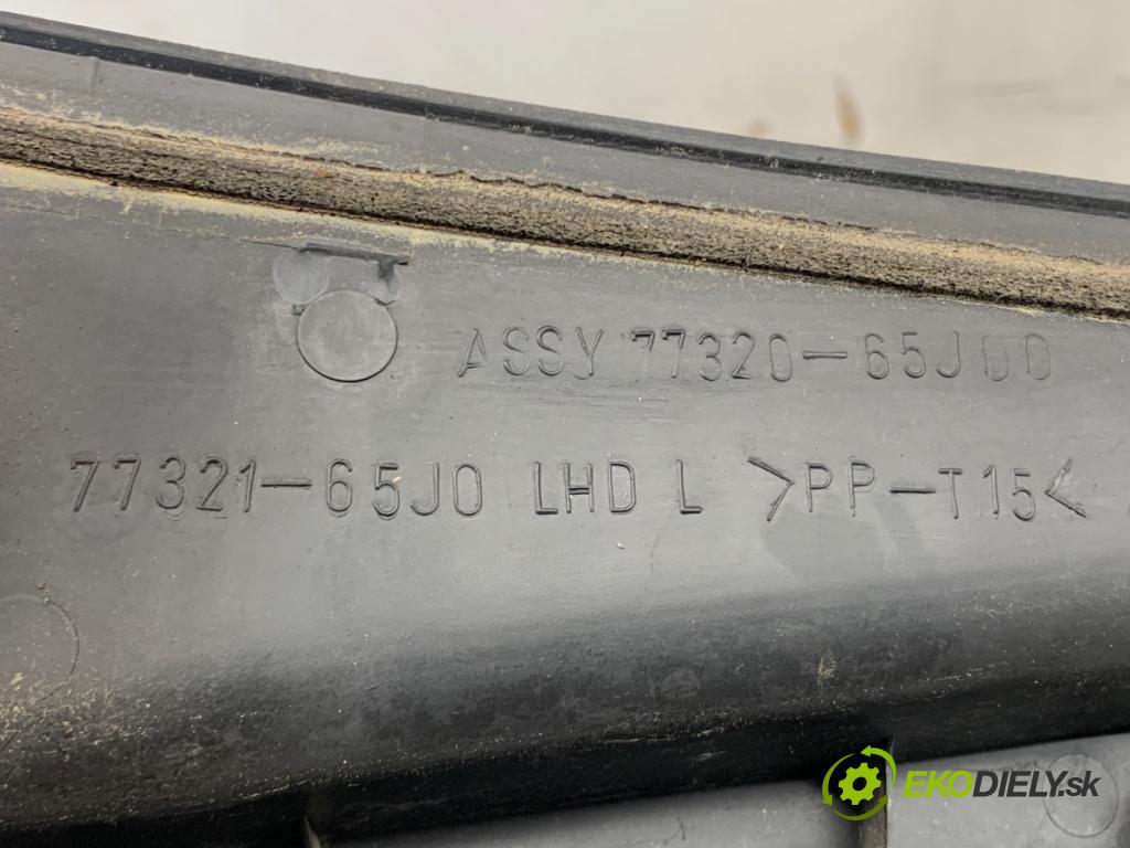 SUZUKI GRAND VITARA II samochód terenowy zamknięty 2008 95 kW 1.9 DDiS Napęd na wszystkie koła (JT419, TD44, JB419WD,... 1870 Torpédo, plast pod čelné okno 77321-65J0