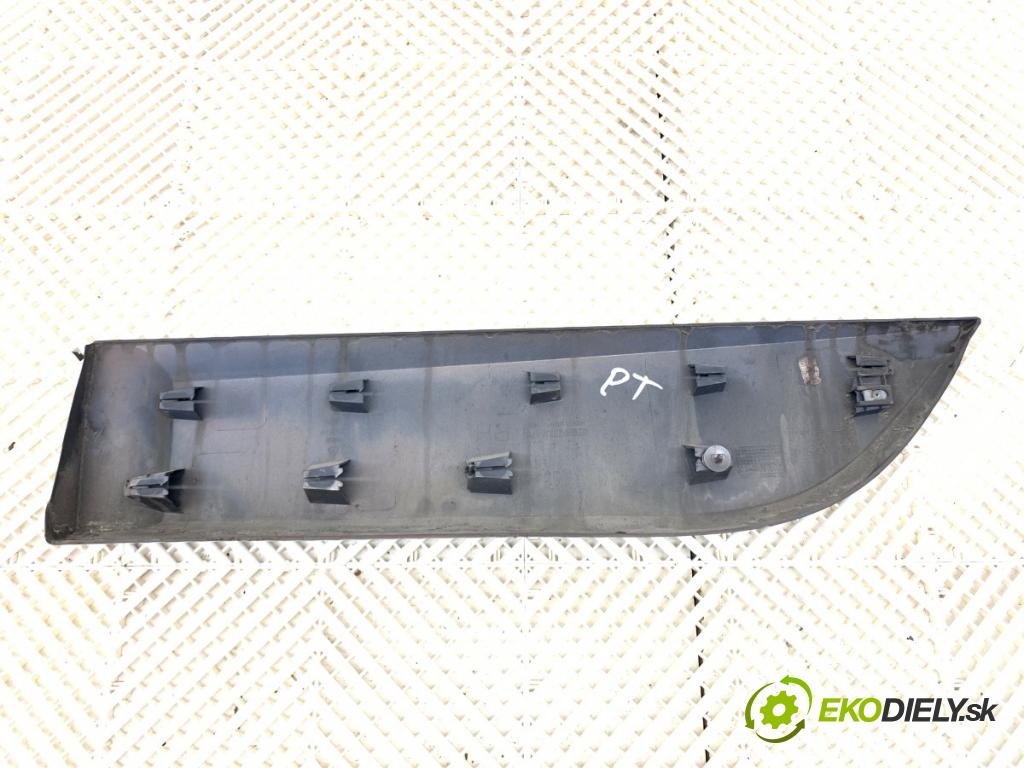 RENAULT GRAND SCENIC III nadwozie wielkoprzestrzenne (MPV) 2010 103 kW 2.0 16V (JZ0G) 1997 Lišta Dvere pravy zad 828760009R