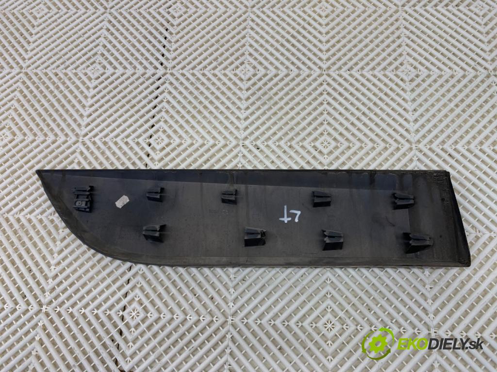 RENAULT GRAND SCENIC III nadwozie wielkoprzestrzenne (MPV) 2010 103 kW 2.0 16V (JZ0G) 1997 Lišta Dvere ľavy zad 828770009R