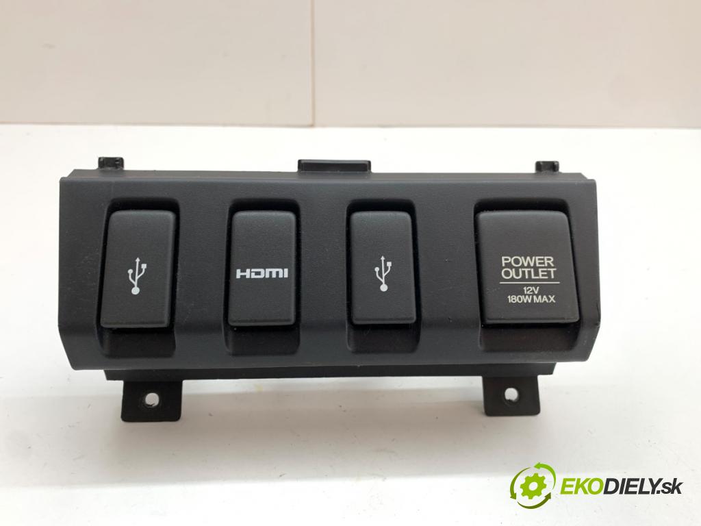 HONDA HR-V SUV 2016 96 kW 1.5 (RU1) 1498 HNÍZDO: USB 