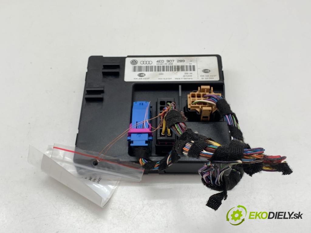 AUDI A8 D3 sedan 2005 191 kW 3.2 FSI 3123 Modul komfortu 4E0907289 (Modul komfortu)
