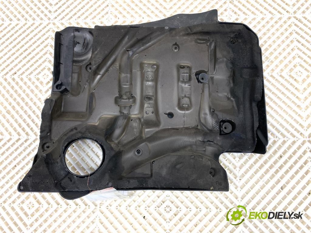 SUZUKI GRAND VITARA II samochód terenowy zamknięty 2008 95 kW 1.9 DDiS Napęd na wszystkie koła (JT419, TD44, JB419WD,... 1870 Kryt Motor  (Kryt motora)