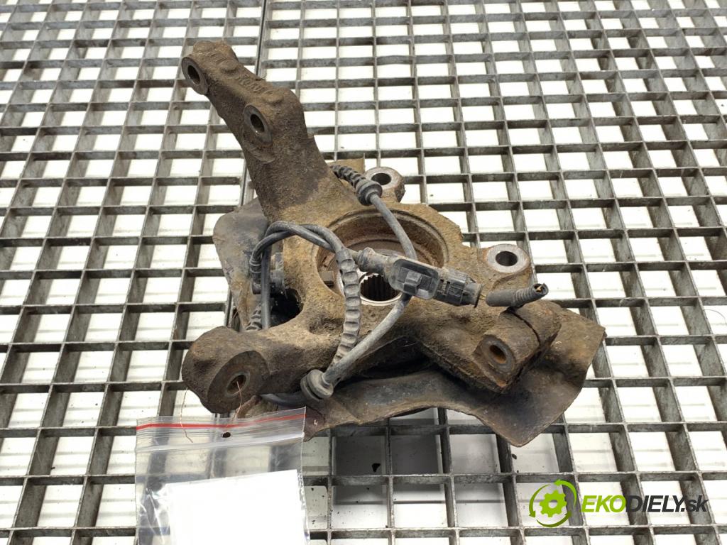 FIAT GRANDE PUNTO liftback 2011 51 kW 1.2 1242 náboj levý přední část