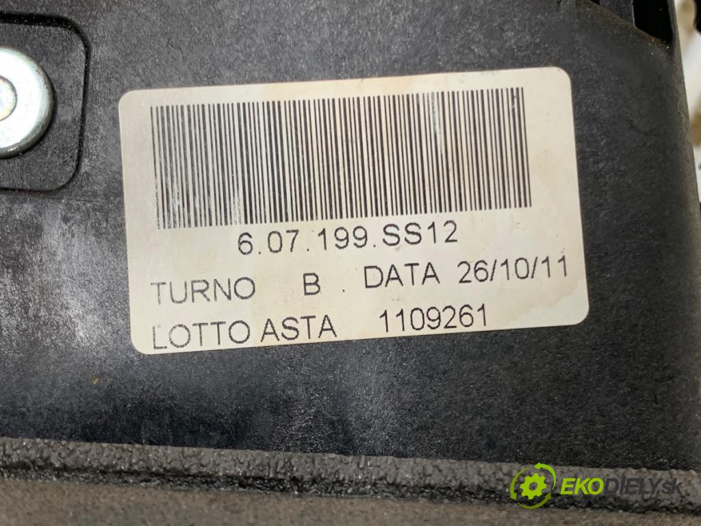 FIAT PUNTO EVO liftback 2011 51 kW 1.2 1242 kulisa 00553467220 (Řadicí páka (kulisa) )